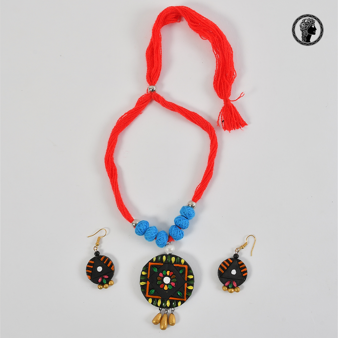 Circular Shape Handmade Terracotta Necklace with Earrings 3