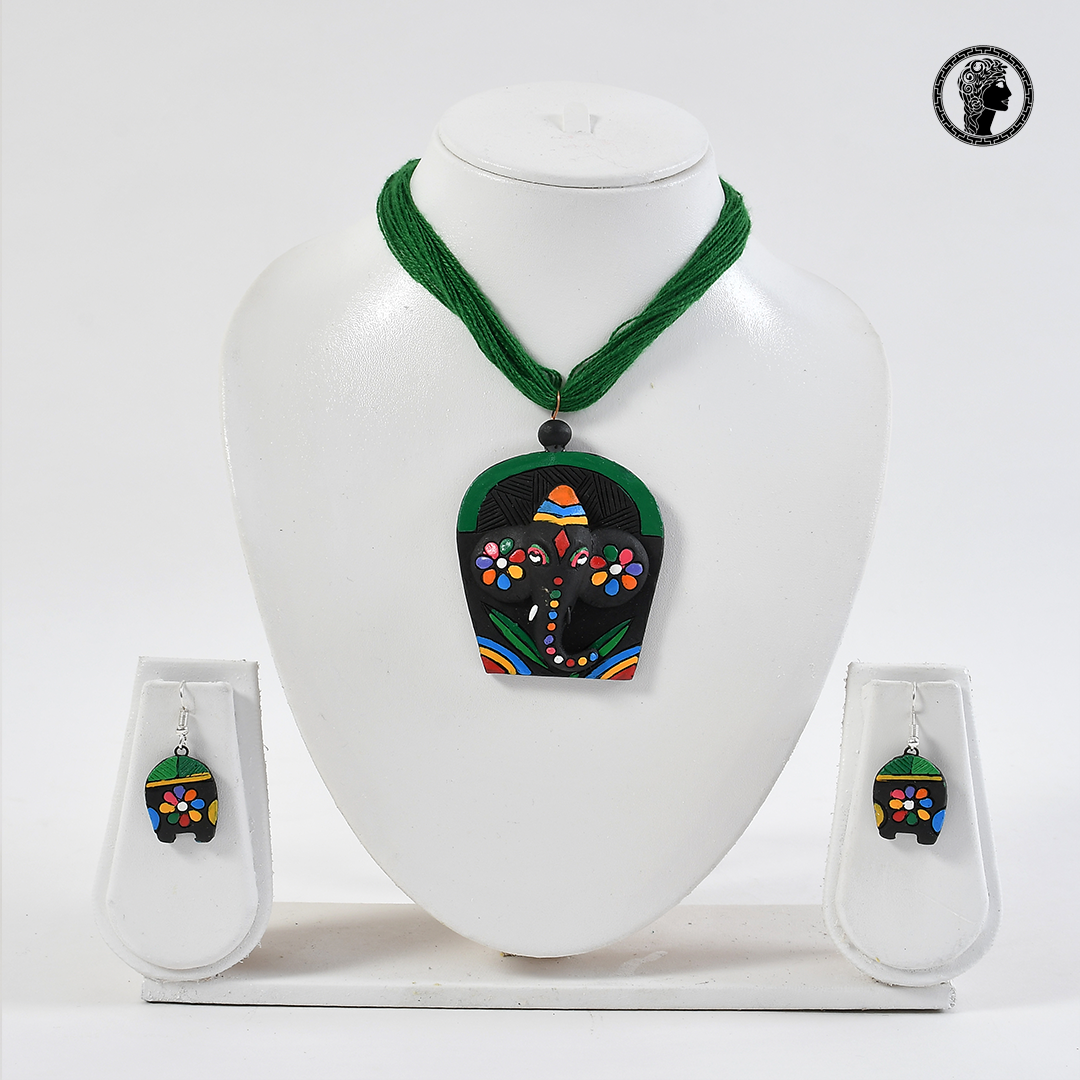 Ganpati Shape Handmade Terracotta Necklace with Earrings 1