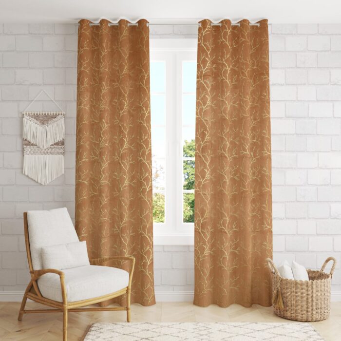 Curtains 25